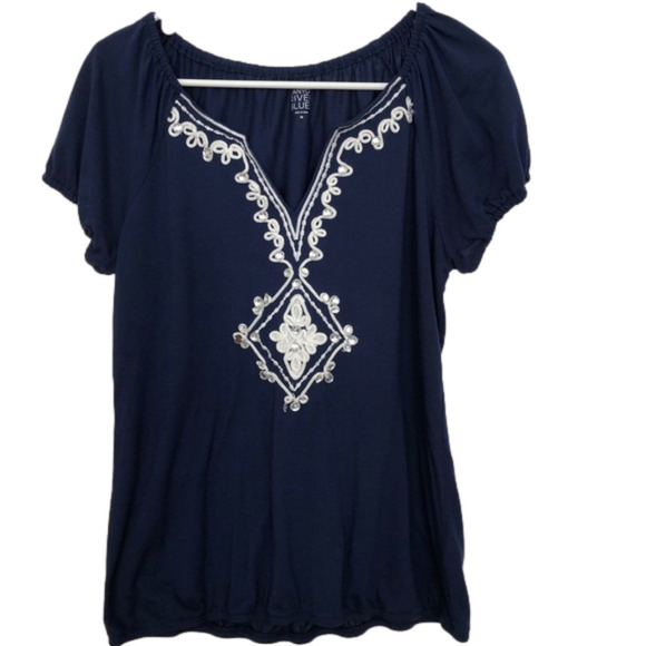 Canyon River Blues V-Neck with Embroidery - Picture 1 of 6